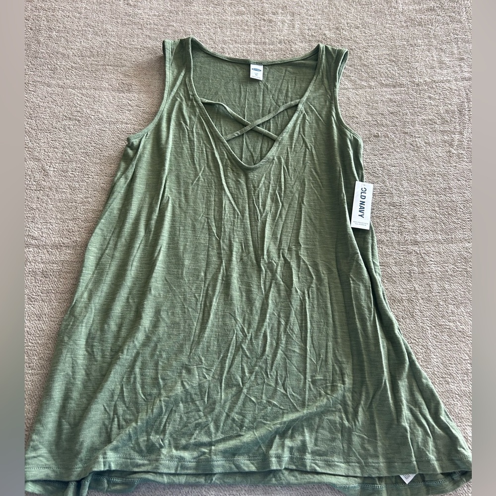 Old navy tank top